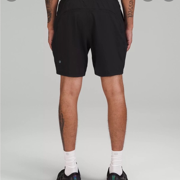 Men"s lululemon Pace Breaker-Short Lined-Size S -Black- Good Condition - Picture 14 of 16